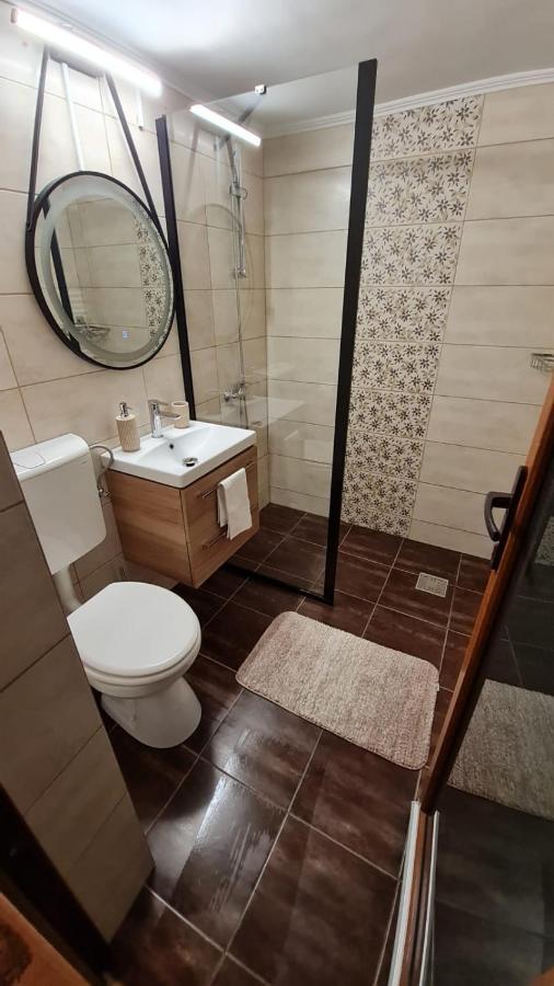 Cozy House With Nice Garden In Heart Of City Center Villa Cluj-Napoca Buitenkant foto